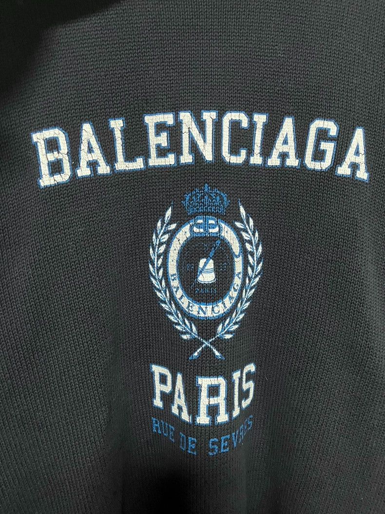 Balenciaga Balenciaga Crown Logo Sweater Size L Size US L / EU 52-54 / 3 - 3 Thumbnail