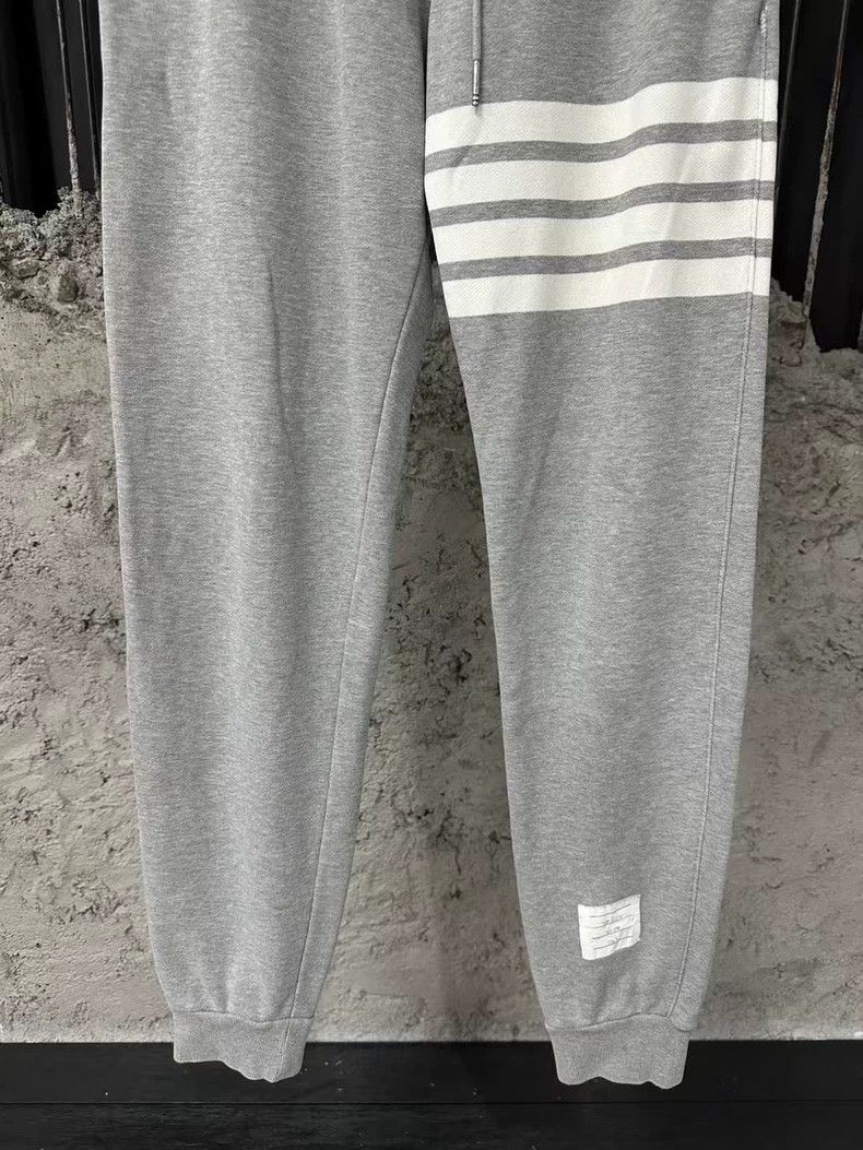 Thom Browne Thom Browne Gray Sweatpants with Stripes Size US 10 / EU 43 - 4 Thumbnail