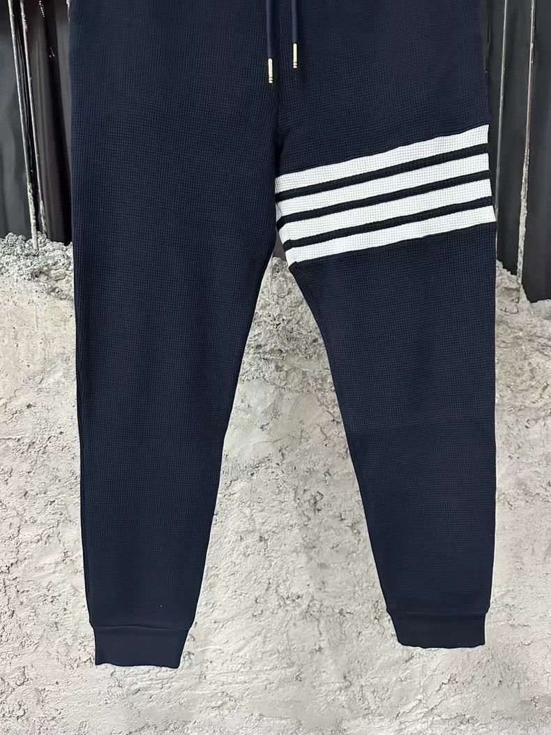 Thom Browne Thom Browne Sweatpants with Stripes Size US 8 / EU 41 - 4 Thumbnail