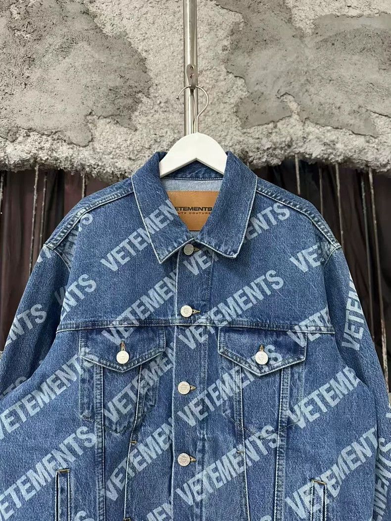 Vetements Vetements Logo Denim Jacket Size US XS / EU 42 / 0 - 3 Thumbnail