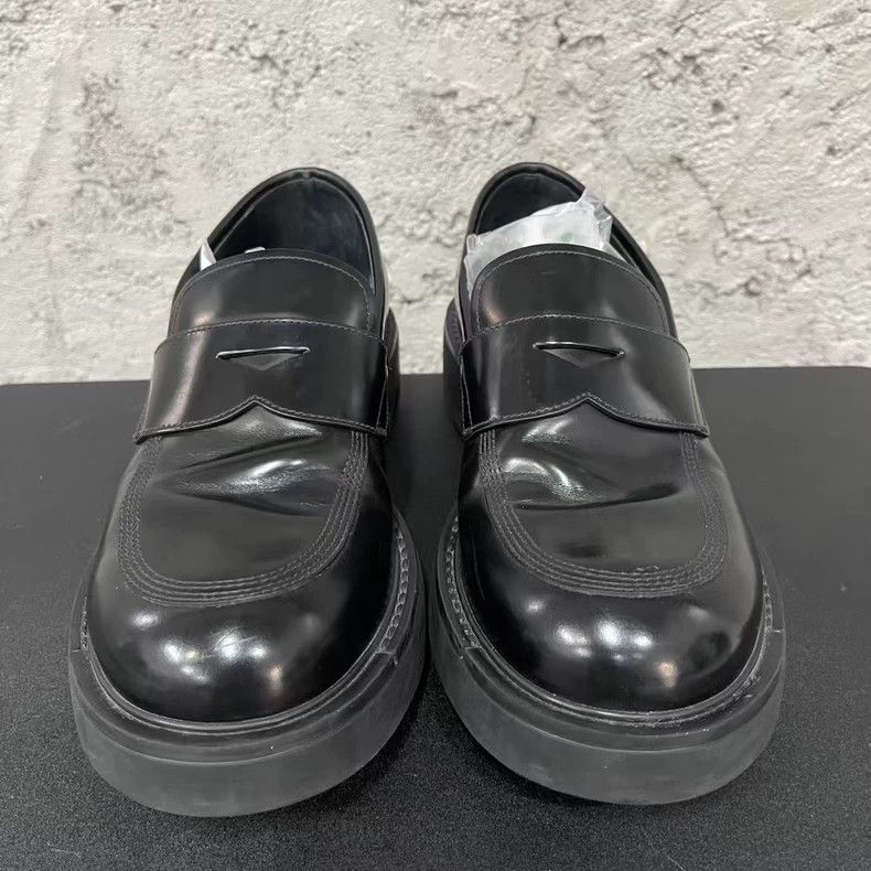 Prada Prada Leather Loafers Size 6 Size US 6 / EU 39 - 6 Thumbnail