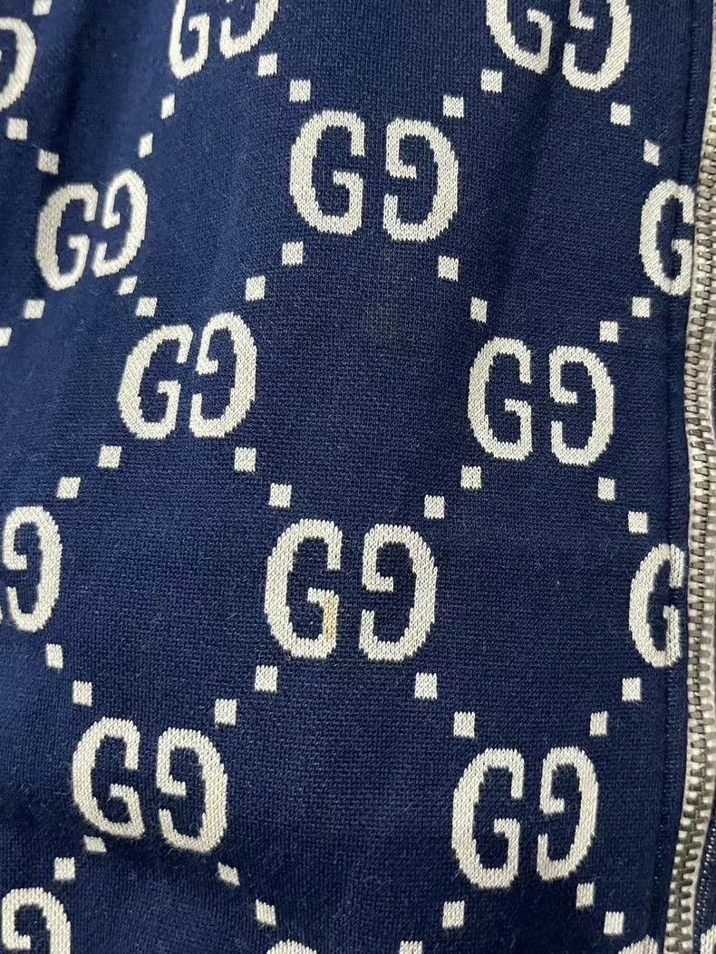 Gucci Gucci Full Logo Jacket in Navy Blue Size US M / EU 48-50 / 2 - 5 Thumbnail