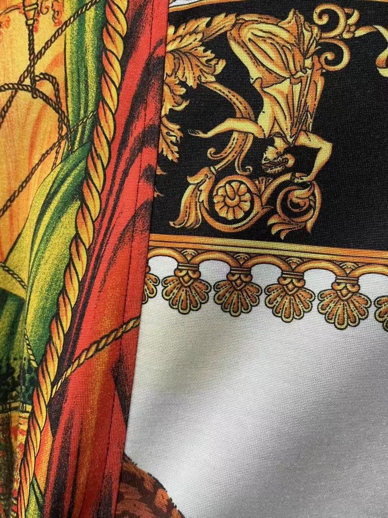 Versace Versace Zip Jacket with Colorful Print Size US L / EU 52-54 / 3 - 6 Thumbnail