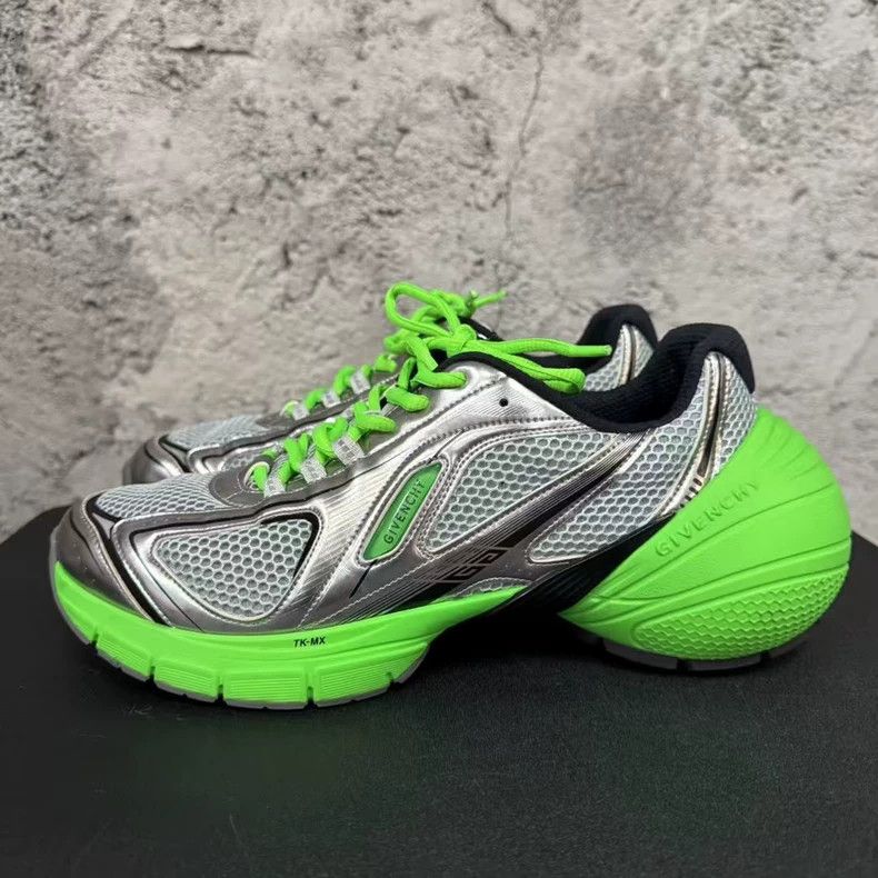 Givenchy Givenchy TK-MX Sports Sneakers Size 44 Size US 10.5 / EU 43-44 - 2 Thumbnail
