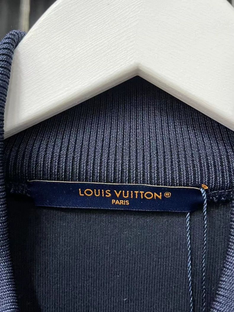 Louis Vuitton Louis Vuitton Zipper Jacket Size S Size US S / EU 44-46 / 1 - 6 Thumbnail