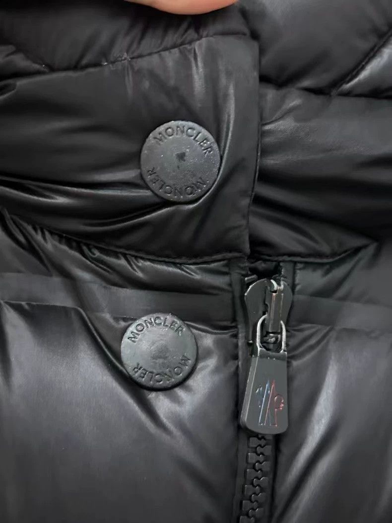Moncler Moncler Down Jacket with Hood Size 3 Size US M / EU 48-50 / 2 - 6 Thumbnail