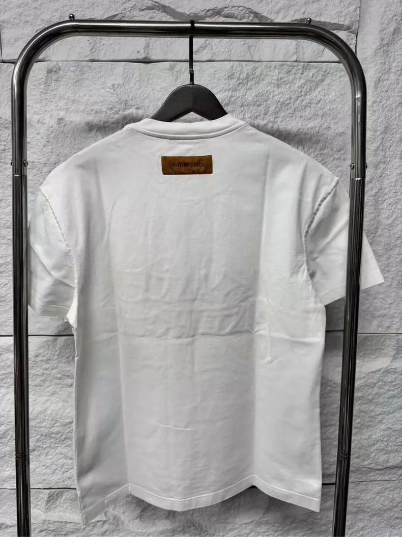 Louis Vuitton Louis Vuitton White Letter Short Sleeve Shirt Size US M / EU 48-50 / 2 - 2 Thumbnail