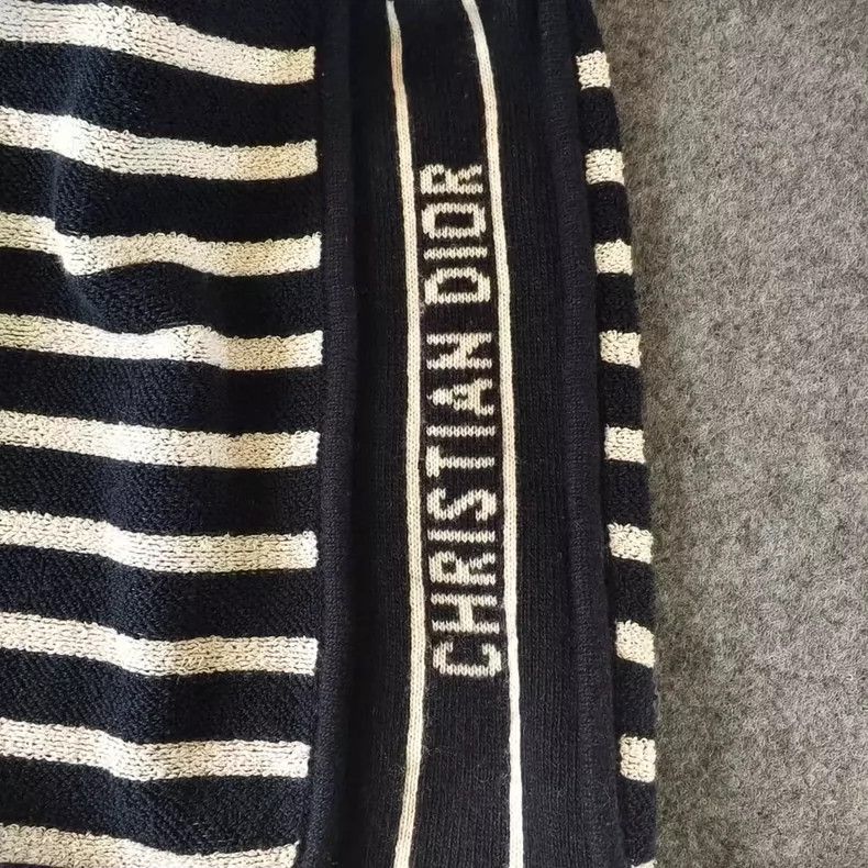 Dior Dior Blue White Striped Knit Shorts Size US 40 / EU 56 - 5 Thumbnail