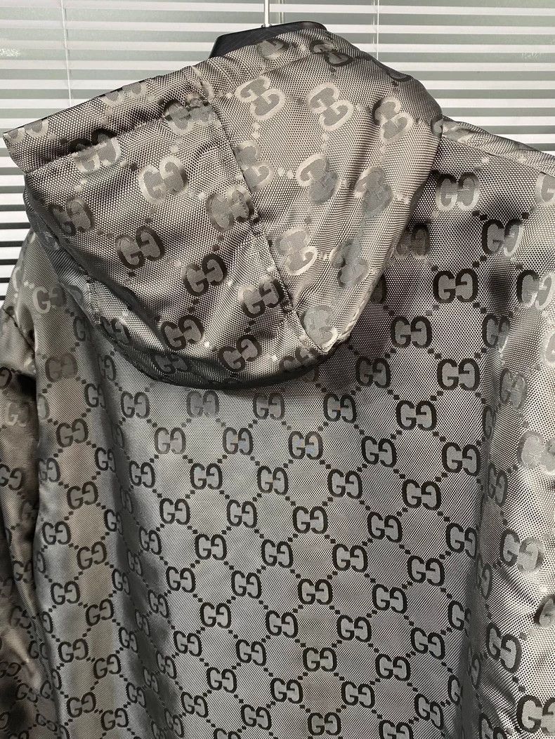 Gucci Gucci Monogrammed Hooded Jacket in Grey Size US XL / EU 56 / 4 - 8 Thumbnail