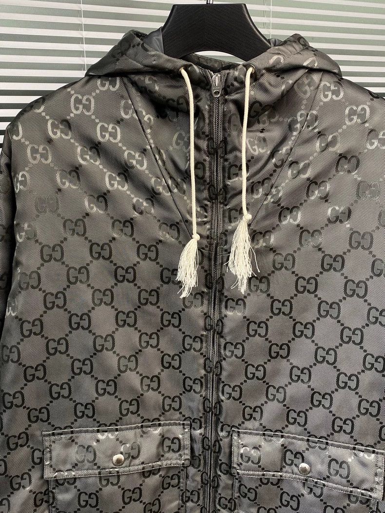 Gucci Gucci Monogrammed Hooded Jacket in Grey Size US XL / EU 56 / 4 - 6 Thumbnail
