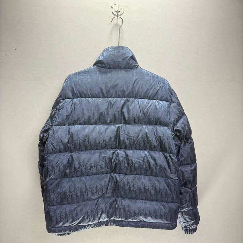 Dior Dior Classic Logo Puffer Jacket in Navy Size US XL / EU 56 / 4 - 2 Thumbnail