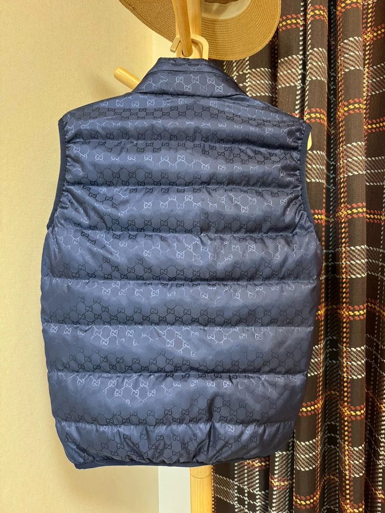 Gucci Gucci Logo Puffer Vest with Hood Size US XL / EU 56 / 4 - 2 Thumbnail