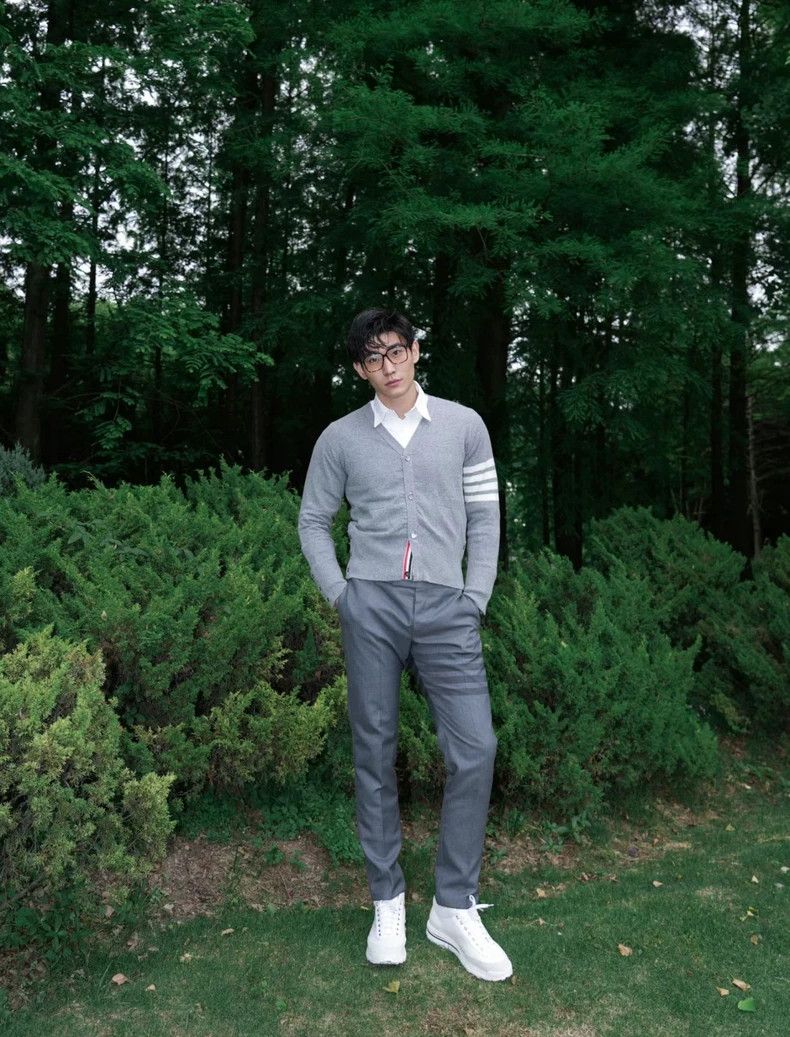 Thom Browne Thom Browne Cashmere Cardigan Light Grey-dmc Size US M / EU 48-50 / 2 - 7 Thumbnail