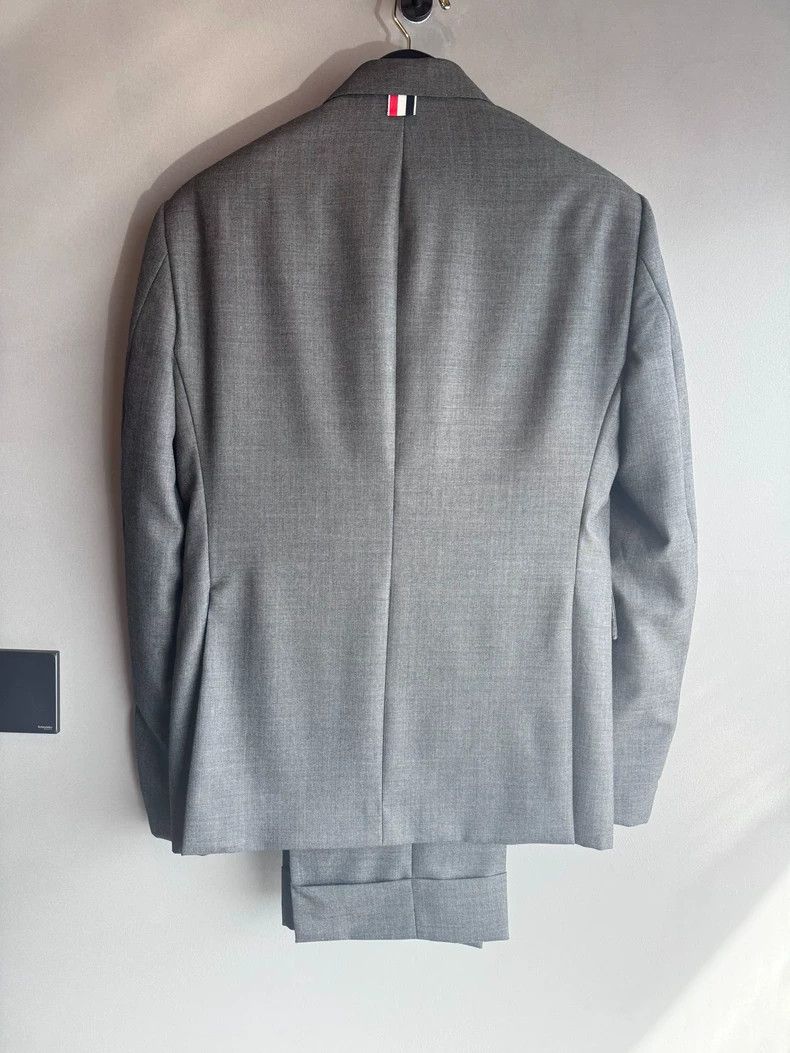 Thom Browne Thom Browne Classic Grey Suit Jacket-dmc Size US XS / EU 42 / 0 - 2 Thumbnail