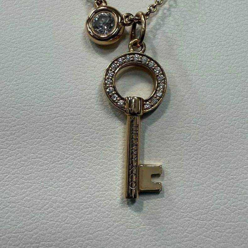 Tiffany & Co. Tiffany Key Pendant Necklace Size ONE SIZE - 5 Thumbnail