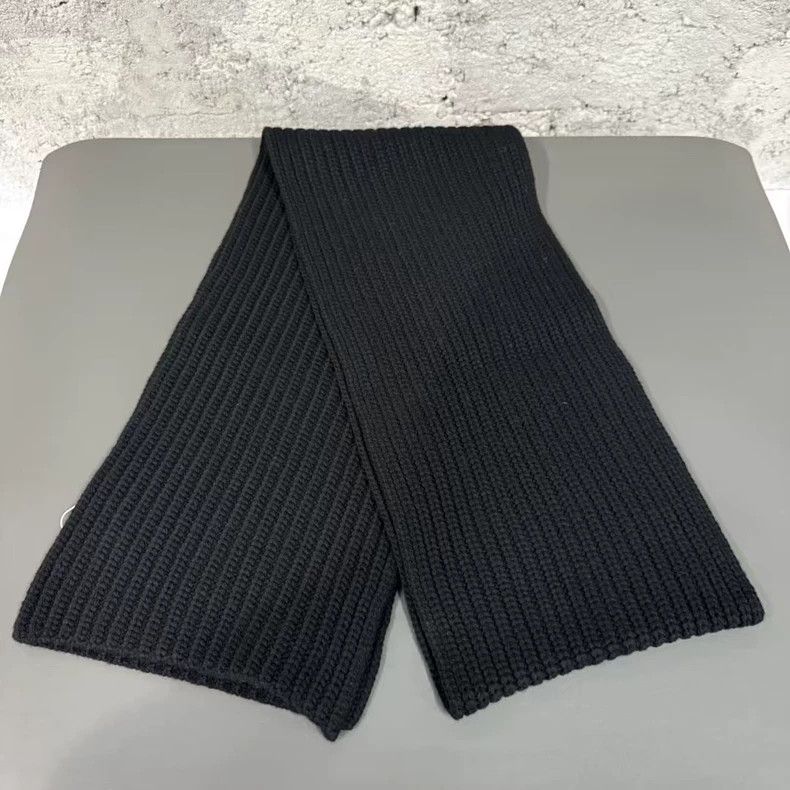 Celine Celine Black Letter Logo Scarf Size ONE SIZE - 2 Thumbnail