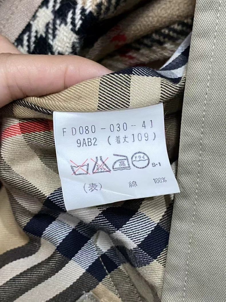 Burberry Burberry Vintage Windbreaker Coat Size US S / EU 44-46 / 1 - 8 Thumbnail