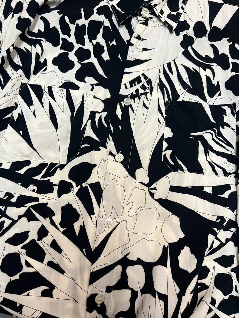 Saint Laurent Paris Saint Laurent Black and White Printed Shirt Size US L / EU 52-54 / 3 - 4 Thumbnail