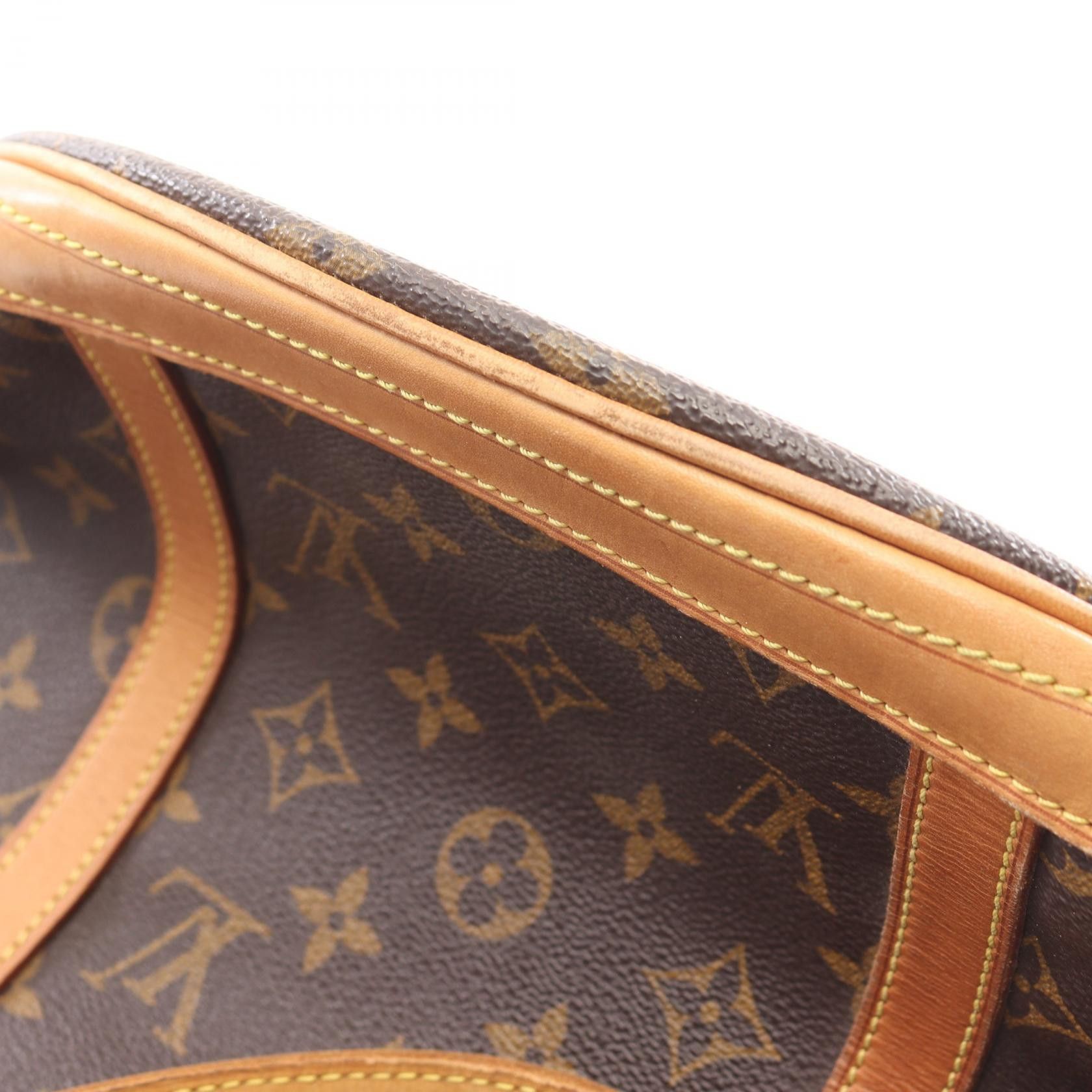 Louis Vuitton Louis Vuitton Louis Vuitton Bucket GM Monogram Shoulder Bag Canvas Shoulder Bag M42236 Size ONE SIZE - 7 Thumbnail