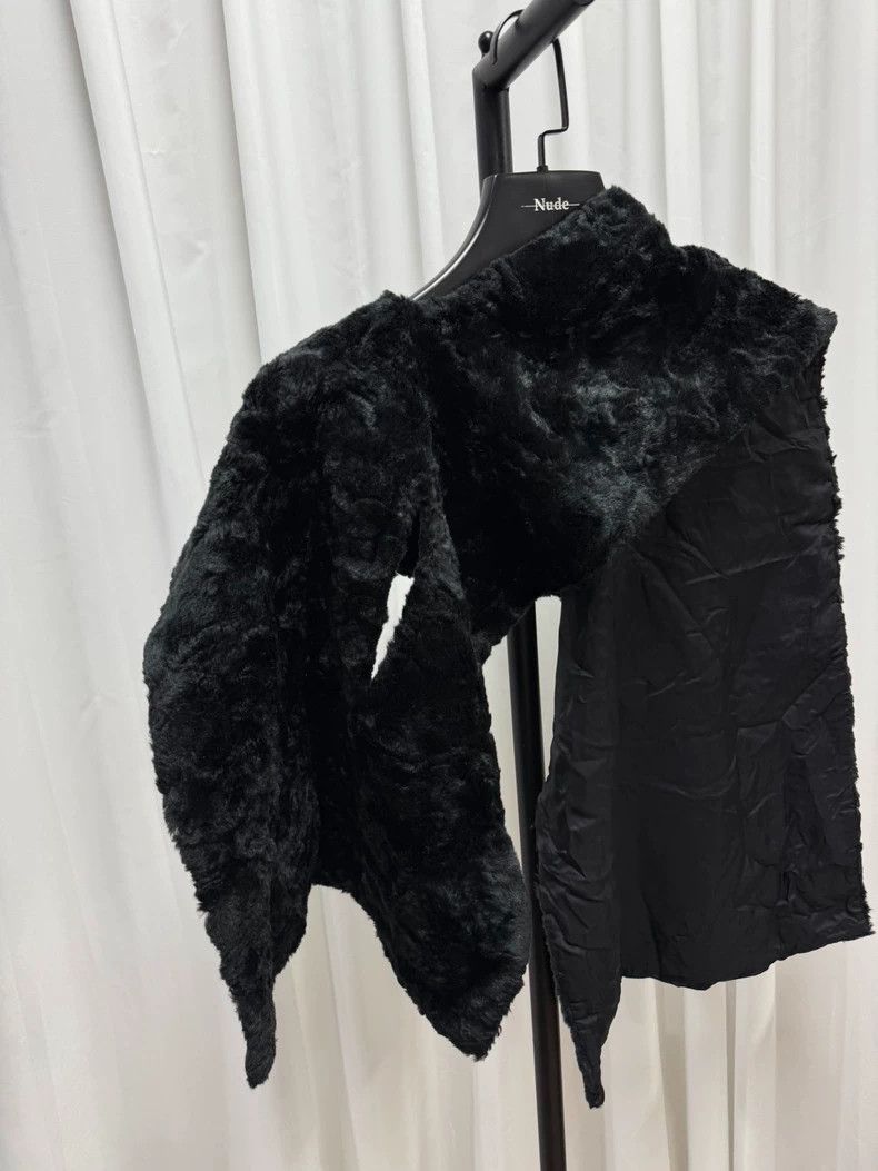 Comme des Garcons Comme des Garçons Plush Collar Scarf- DMC Size US M / EU 48-50 / 2 - 2 Thumbnail