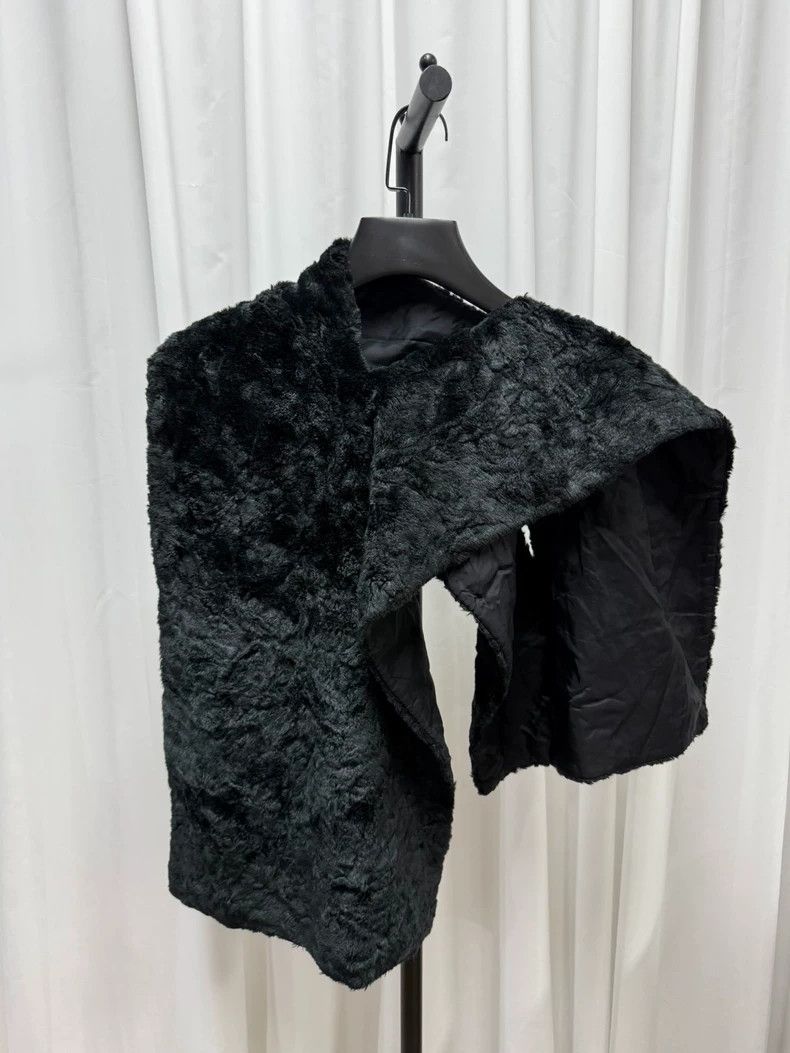 Comme des Garcons Comme des Garçons Plush Collar Scarf- DMC Size US M / EU 48-50 / 2 - 3 Thumbnail
