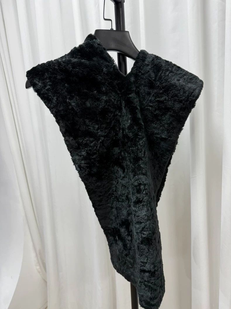 Comme des Garcons Comme des Garçons Plush Collar Scarf- DMC Size US M / EU 48-50 / 2 - 6 Thumbnail