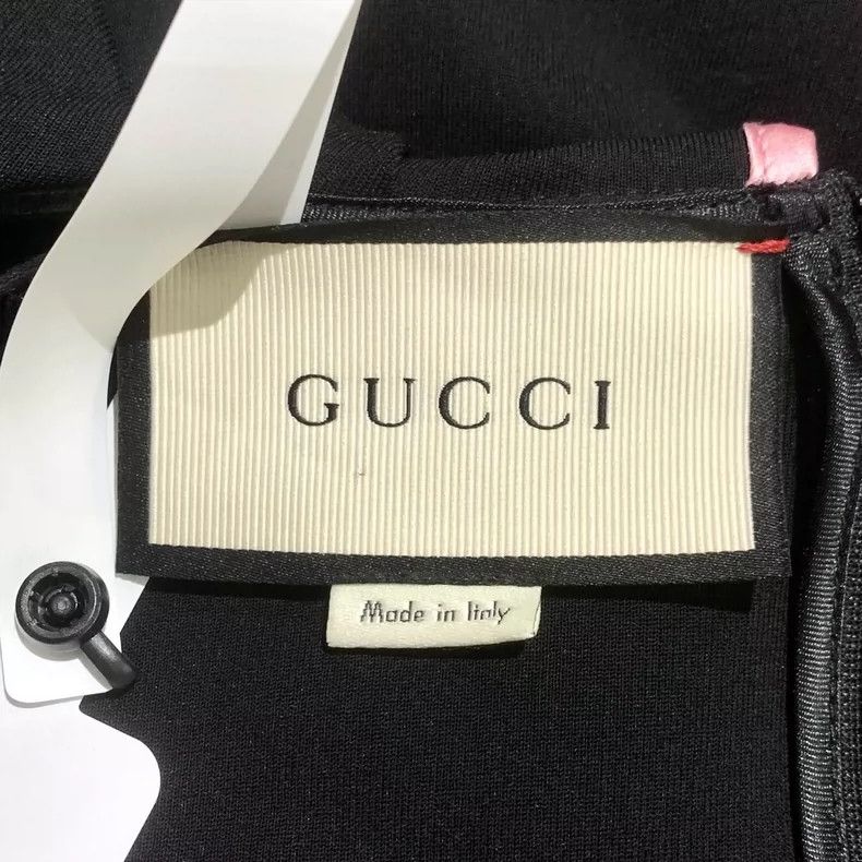 Gucci Black V-neck Dress with Ruffle and Bow- DMC Size 28" / US 6 / IT 42 - 5 Thumbnail