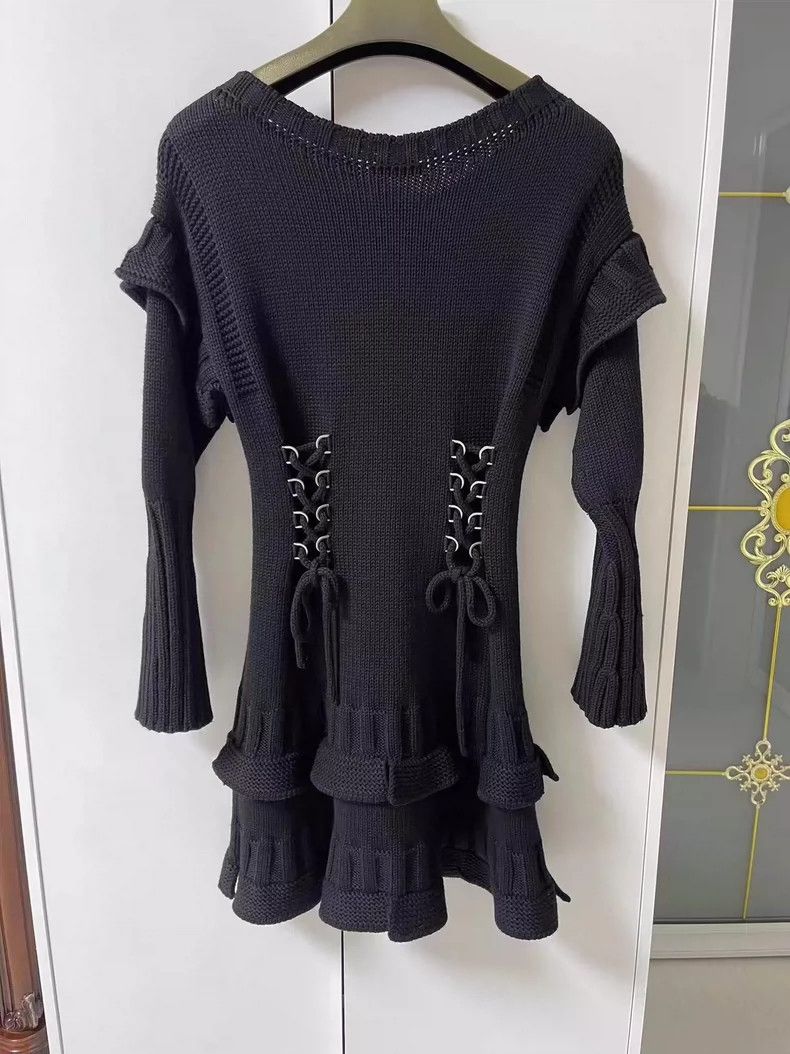 Alexander McQueen Alexander McQueen Black Knit Dress with Details- DMC Size 22" - 2 Thumbnail
