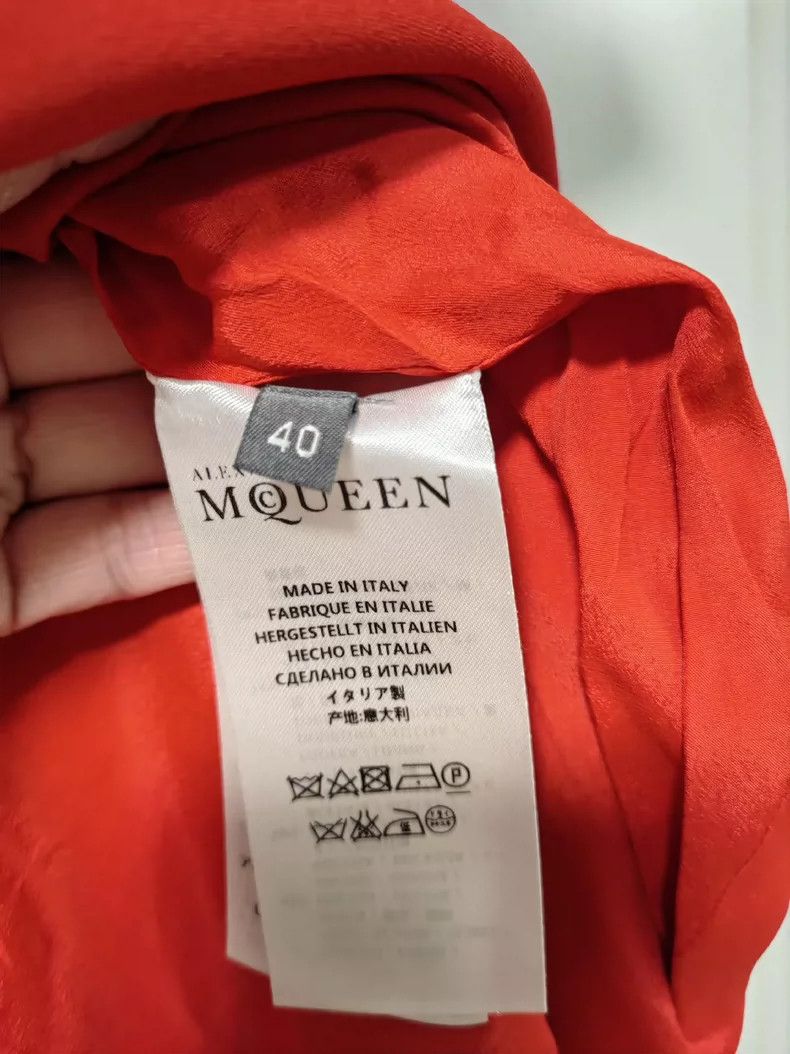 Alexander McQueen Red Dress with Cape Sleeves- DMC Size 24" / US 00 / IT 34 - 3 Thumbnail