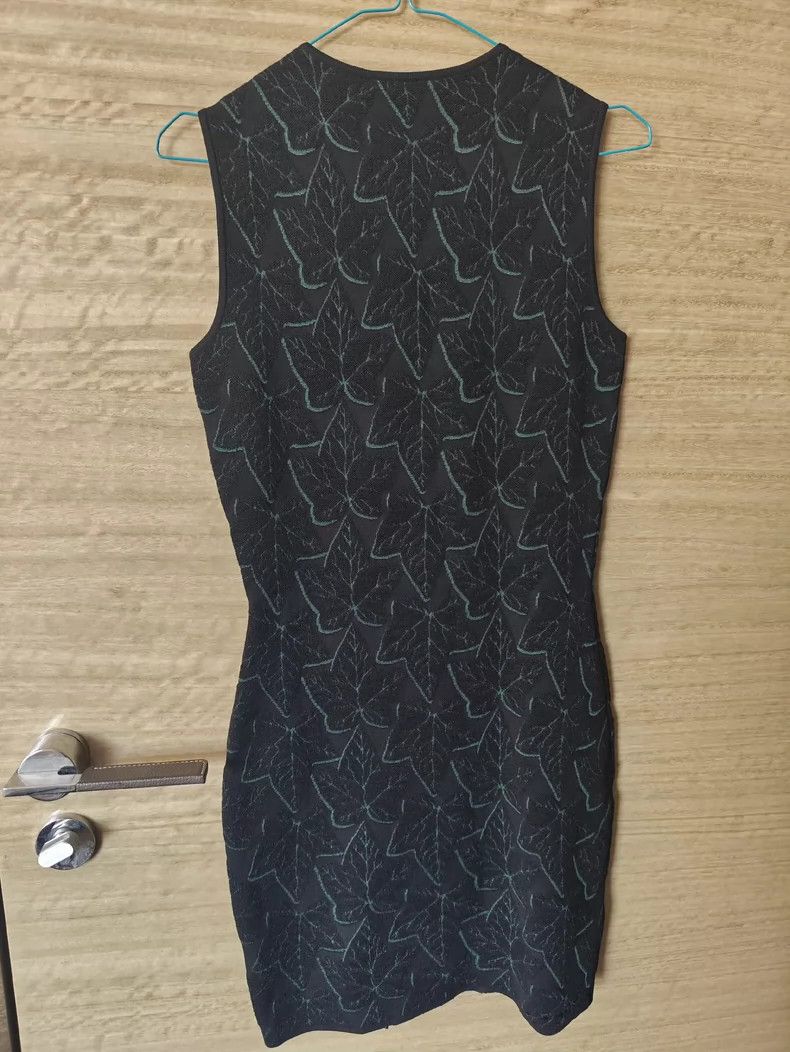 Alexander McQueen Alexander McQueen Sleeveless Dress Size S- DMC Size 24" / US 00 / IT 34 - 2 Thumbnail