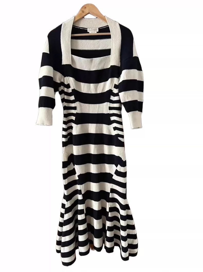 Alexander McQueen Alexander McQueen Wool Cashmere Striped Dress- DMC Size 30" / US 8 / IT 44 - 2 Thumbnail