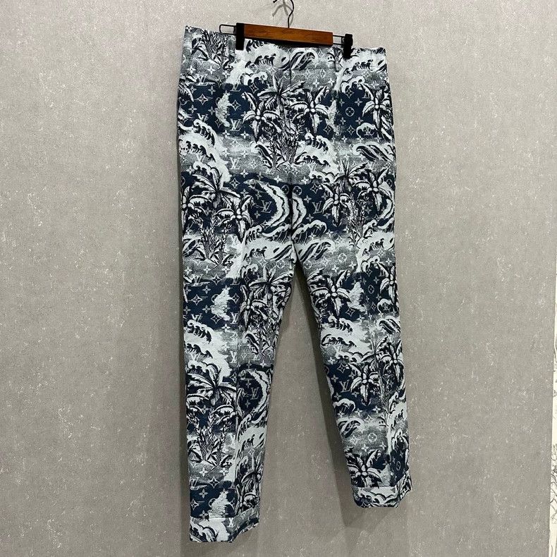 Louis Vuitton Fashionable LV Printed Long Pants for Sale Size US 44 / EU 60 - 2 Thumbnail