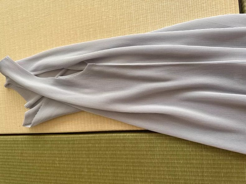 Issey Miyake Issey Miyake Sleeveless Soft Gray Top Size M / US 6-8 / IT 42-44 - 6 Thumbnail