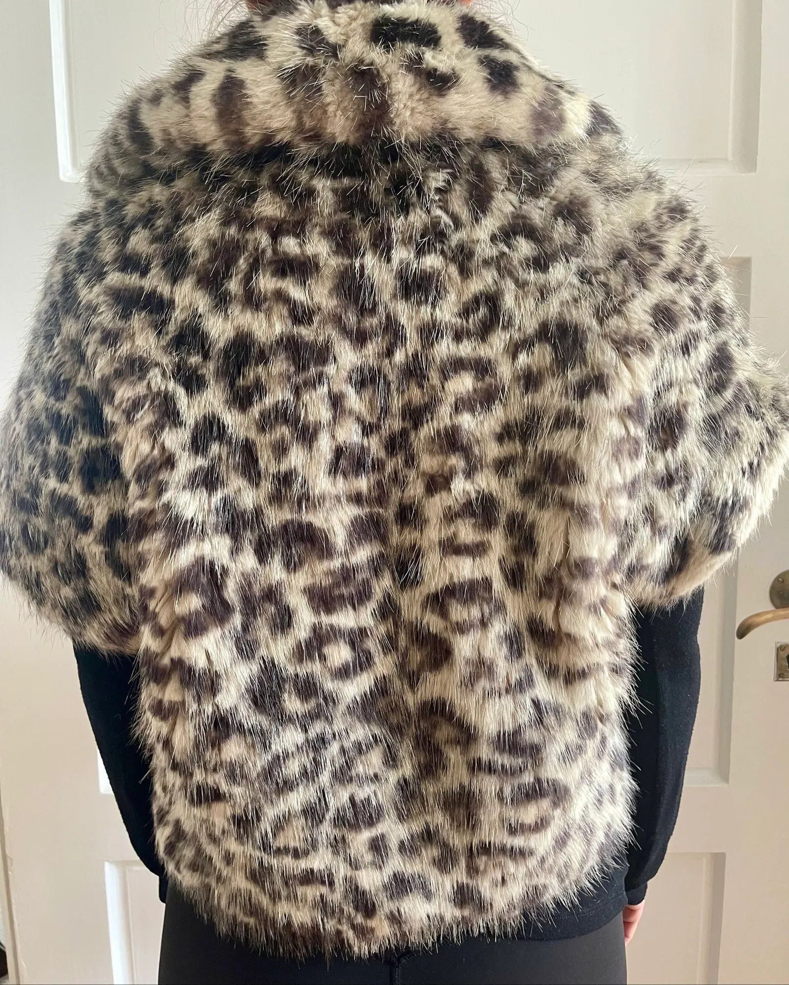 N21 N°21 Bolero fur Fur Faux Fur Size M / US 6-8 / IT 42-44 - 5 Thumbnail