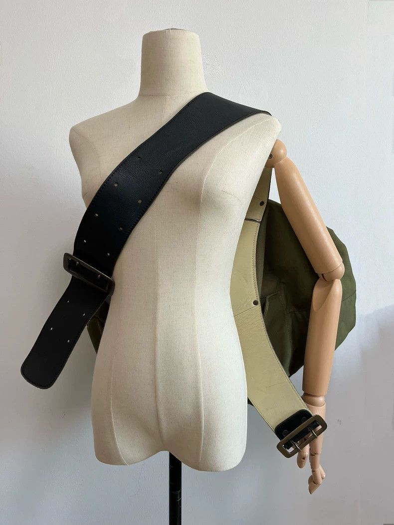 Louis Vuitton Large Olive Green Crossbody Bag Size ONE SIZE - 6 Thumbnail