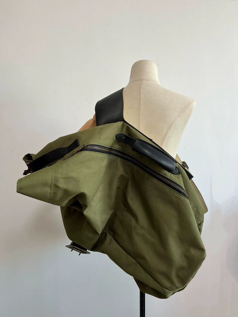 Louis Vuitton Large Olive Green Crossbody Bag Size ONE SIZE - 5 Thumbnail