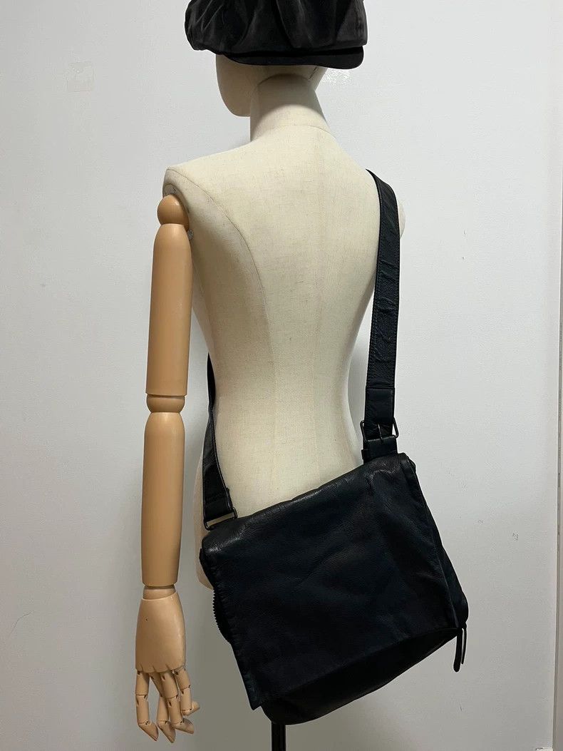 Yohji Yamamoto Yohji Yamamoto Black Crossbody Bag Size ONE SIZE - 2 Thumbnail