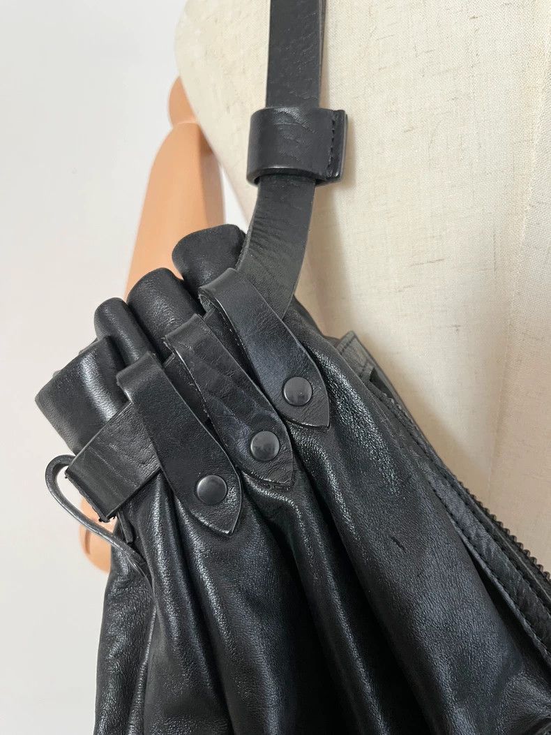 Yohji Yamamoto Yohji Yamamoto Leather Drawstring Handbag Size ONE SIZE - 3 Thumbnail
