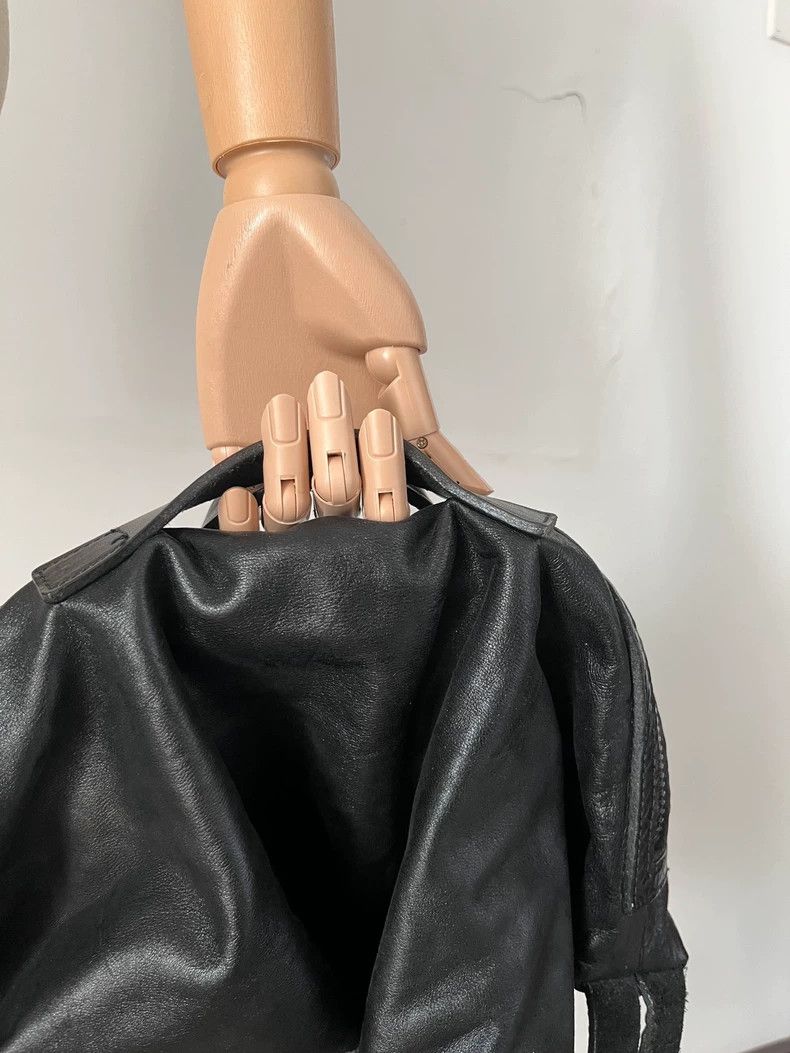 Yohji Yamamoto Yohji Yamamoto Leather Drawstring Handbag Size ONE SIZE - 5 Thumbnail