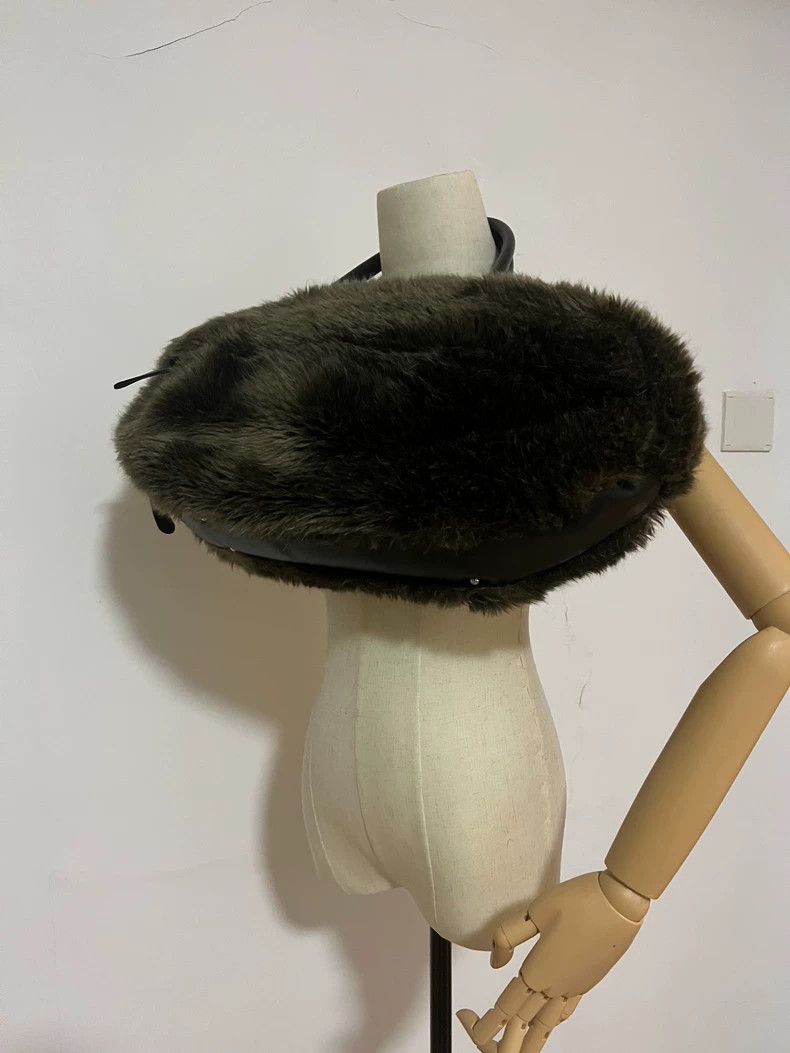 Yohji Yamamoto Yohji Yamamoto Fur Handbag Shoulder Bag Size ONE SIZE - 9 Thumbnail