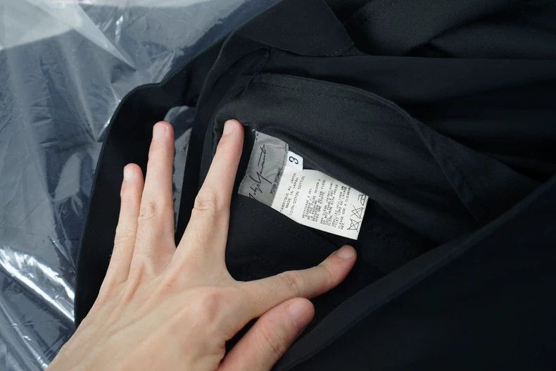 Yohji Yamamoto Yohji Yamamoto Wide-Leg Trousers for Sale Size US 26 / EU 42 - 9 Thumbnail
