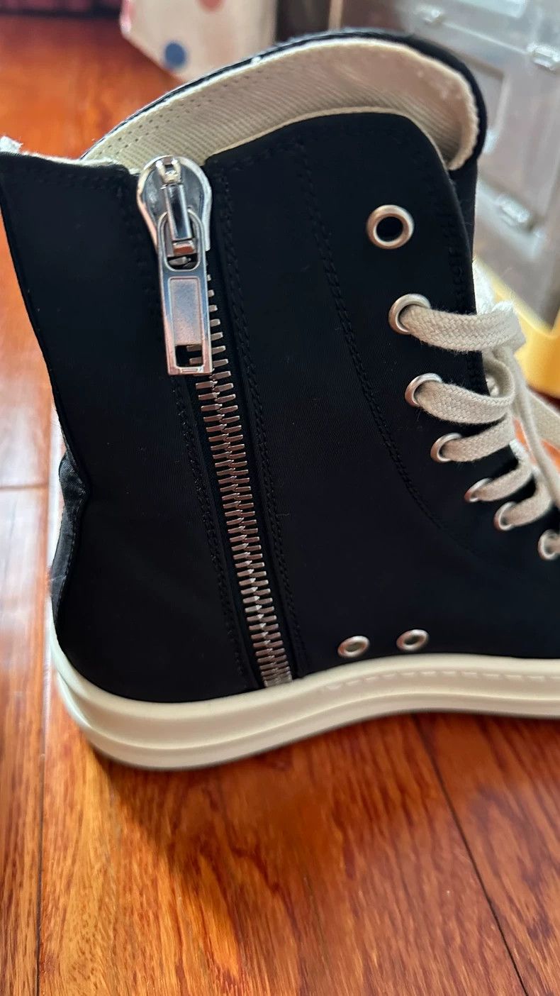 Rick Owens Rick Owens High-Top Canvas Sneakers Size 38-dmc Size US 6 / EU 39 - 7 Thumbnail