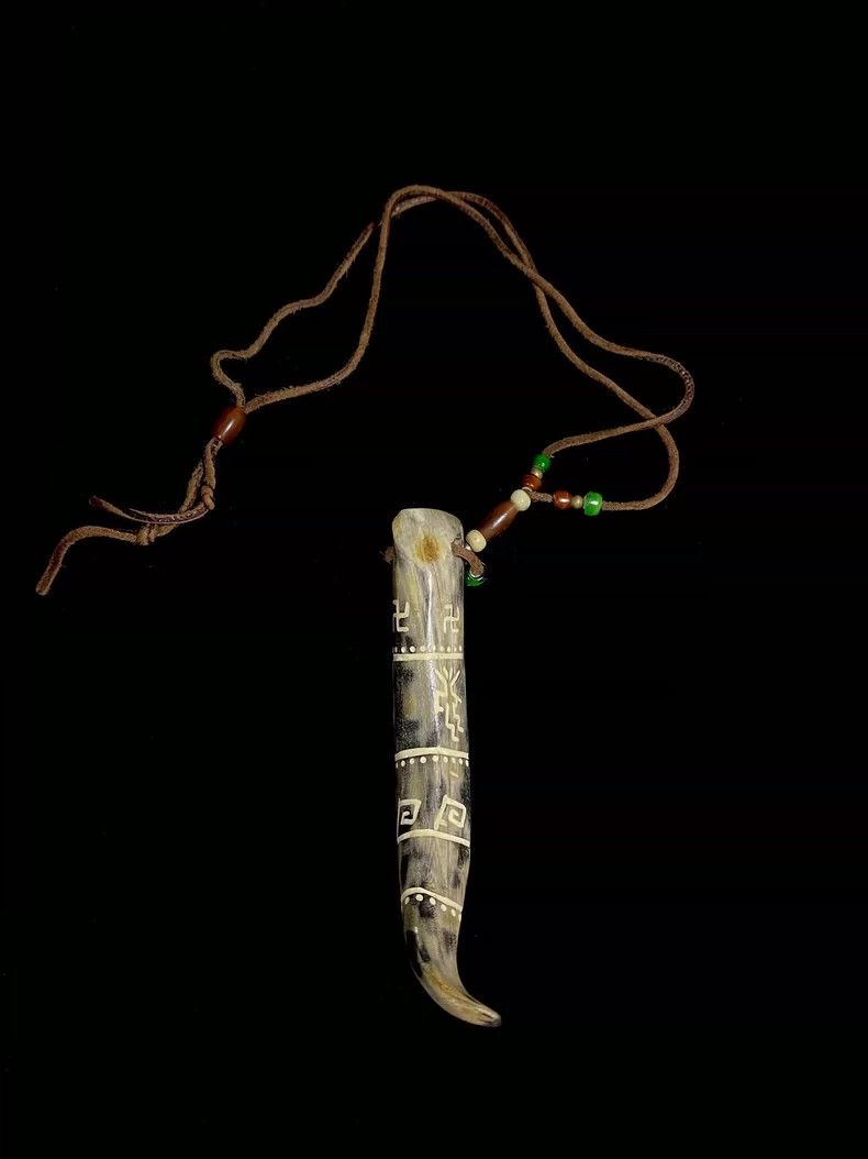 Capital Necklace with Horn Pendant