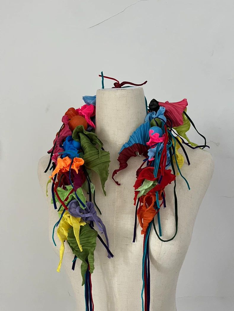 Issey Miyake Issey Miyake Colorful Pleated Necklace Accessory Size ONE SIZE - 5 Thumbnail