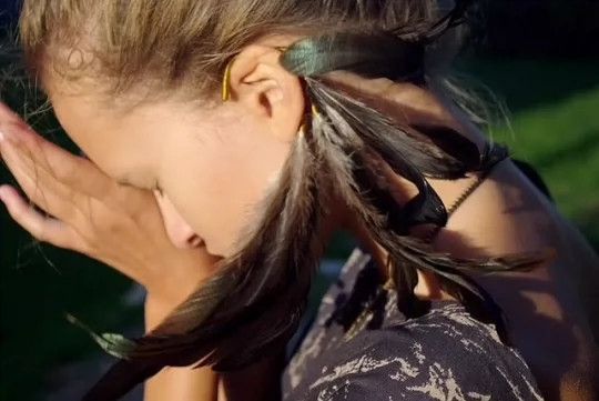 Anonymous Club Anni Jurgenson Handmade Feather Earrings Size ONE SIZE - 7 Thumbnail