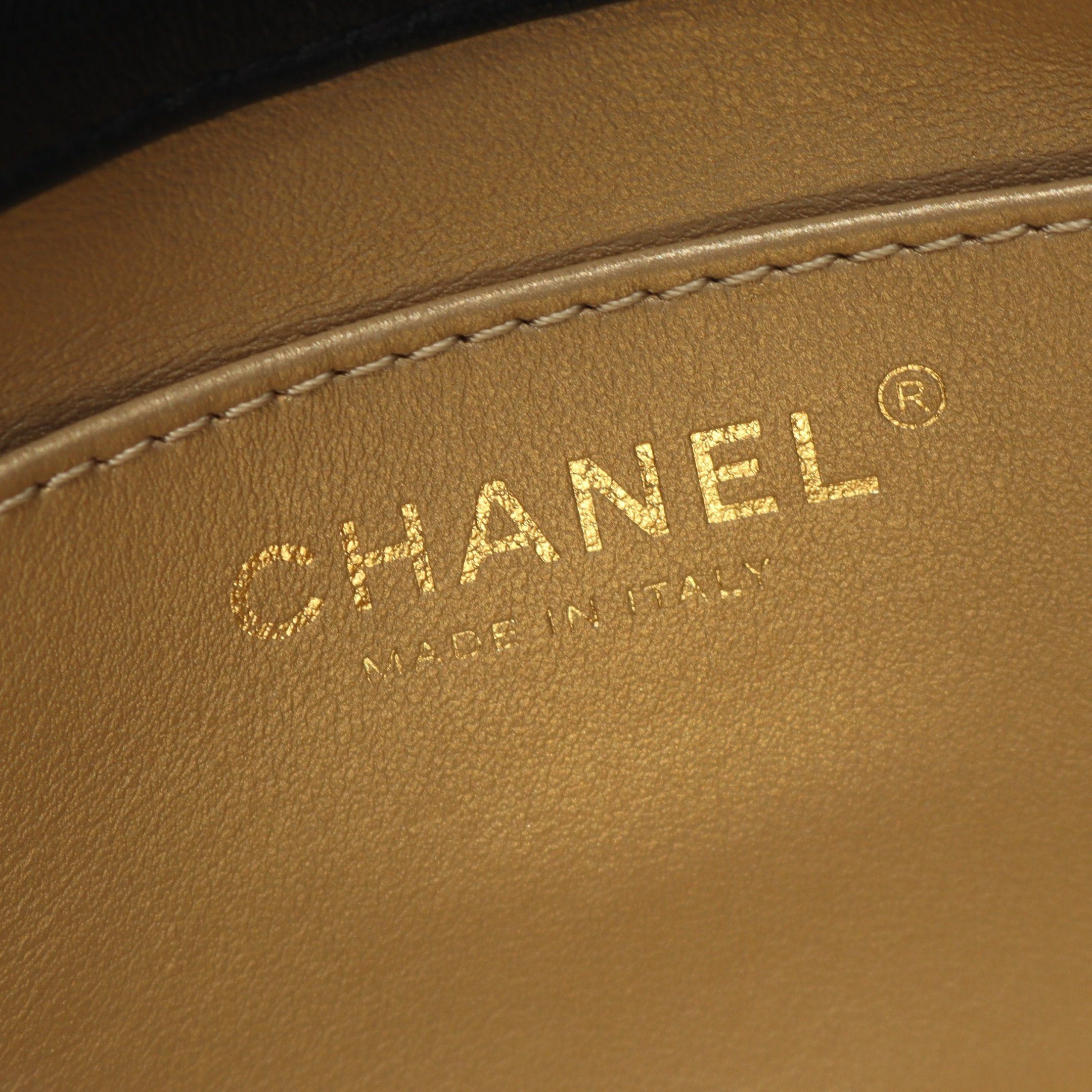 Chanel Chanel Mini Matelasse Chain Shoulder Bag Lambskin Black Gold Hardware Size ONE SIZE - 4 Thumbnail