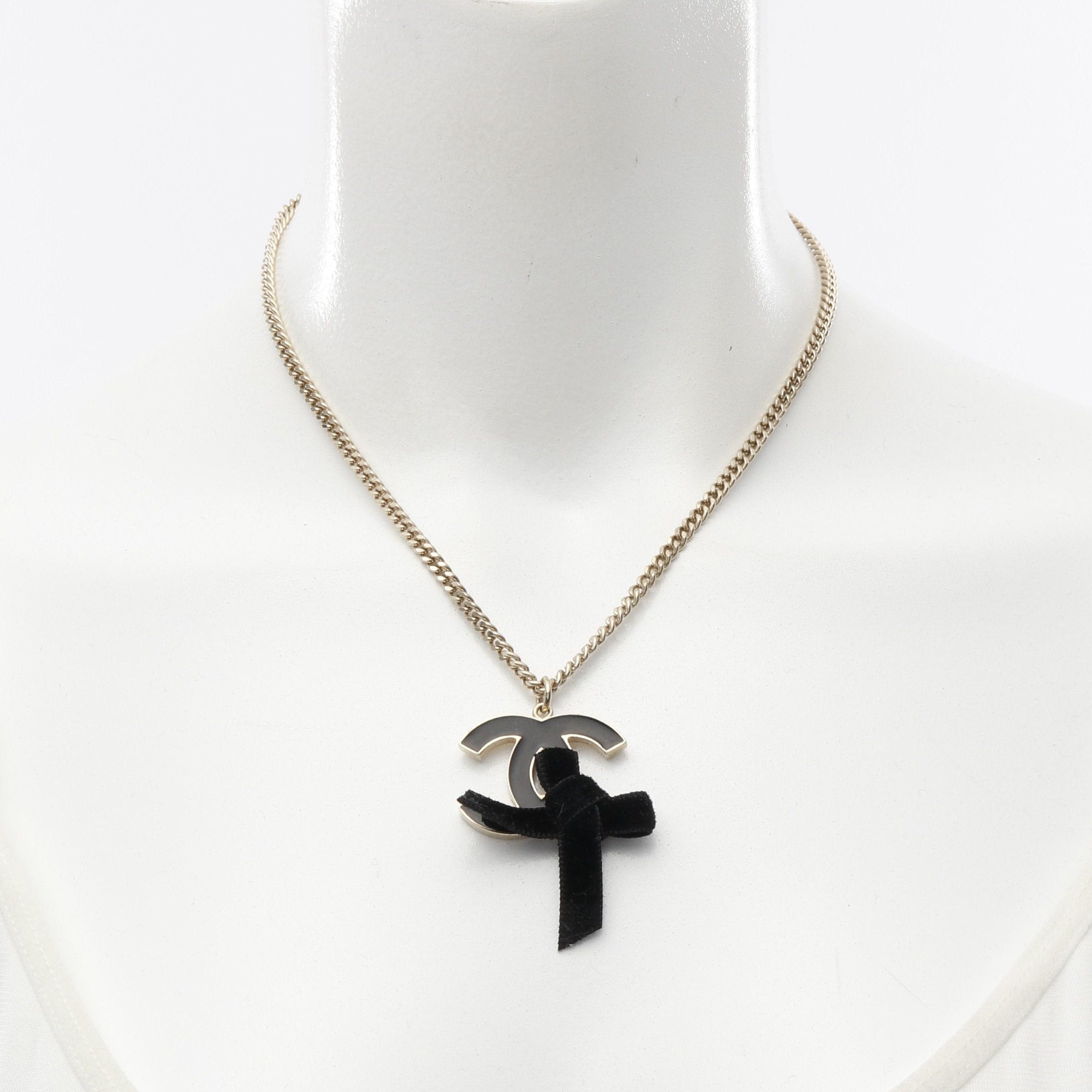 Chanel Chanel Coco Mark Ribbon Necklace Gp Gold 07C Size ONE SIZE - 6 Thumbnail