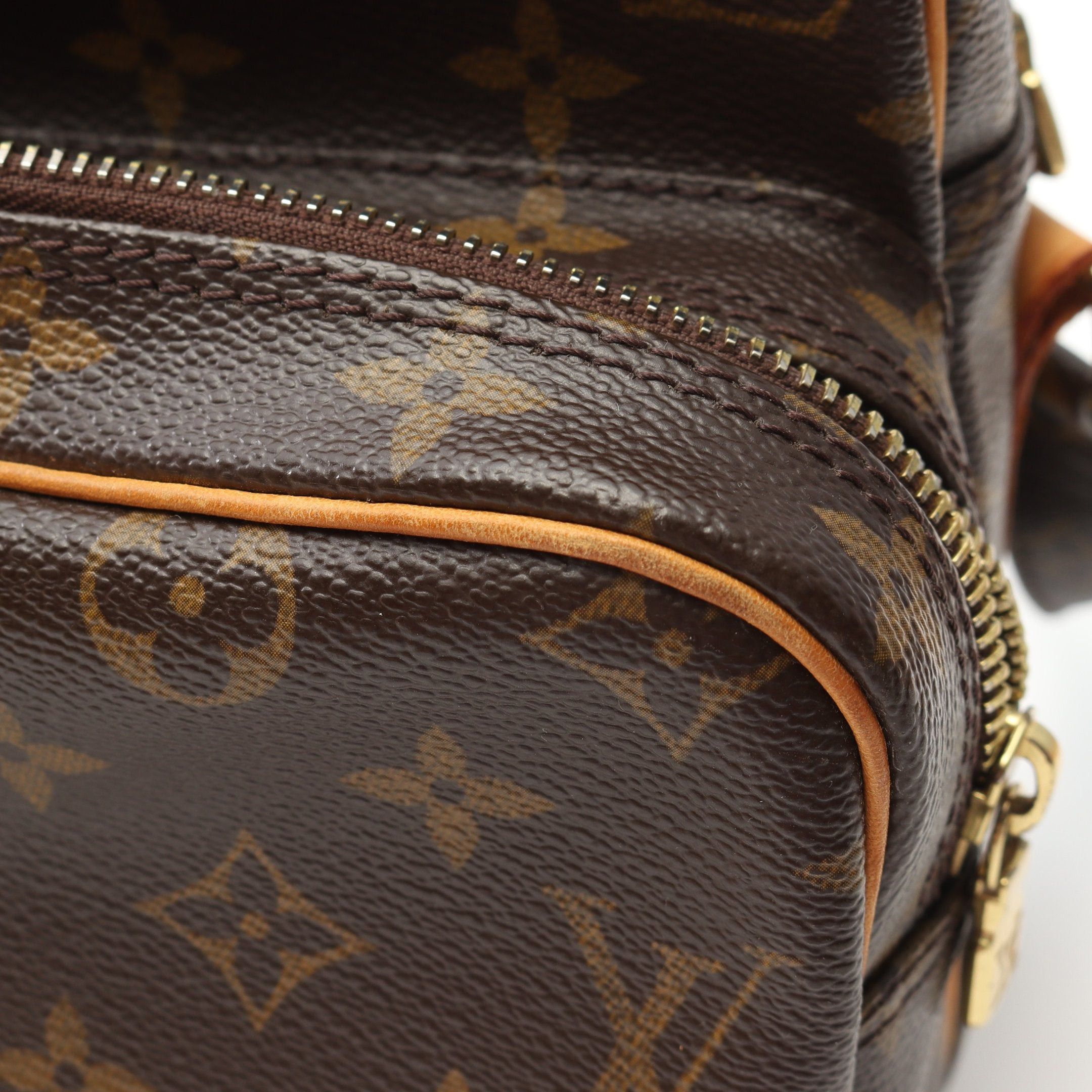 Louis Vuitton Louis Vuitton Nil Monogram Shoulder Bag Leather Brown Size ONE SIZE - 7 Thumbnail