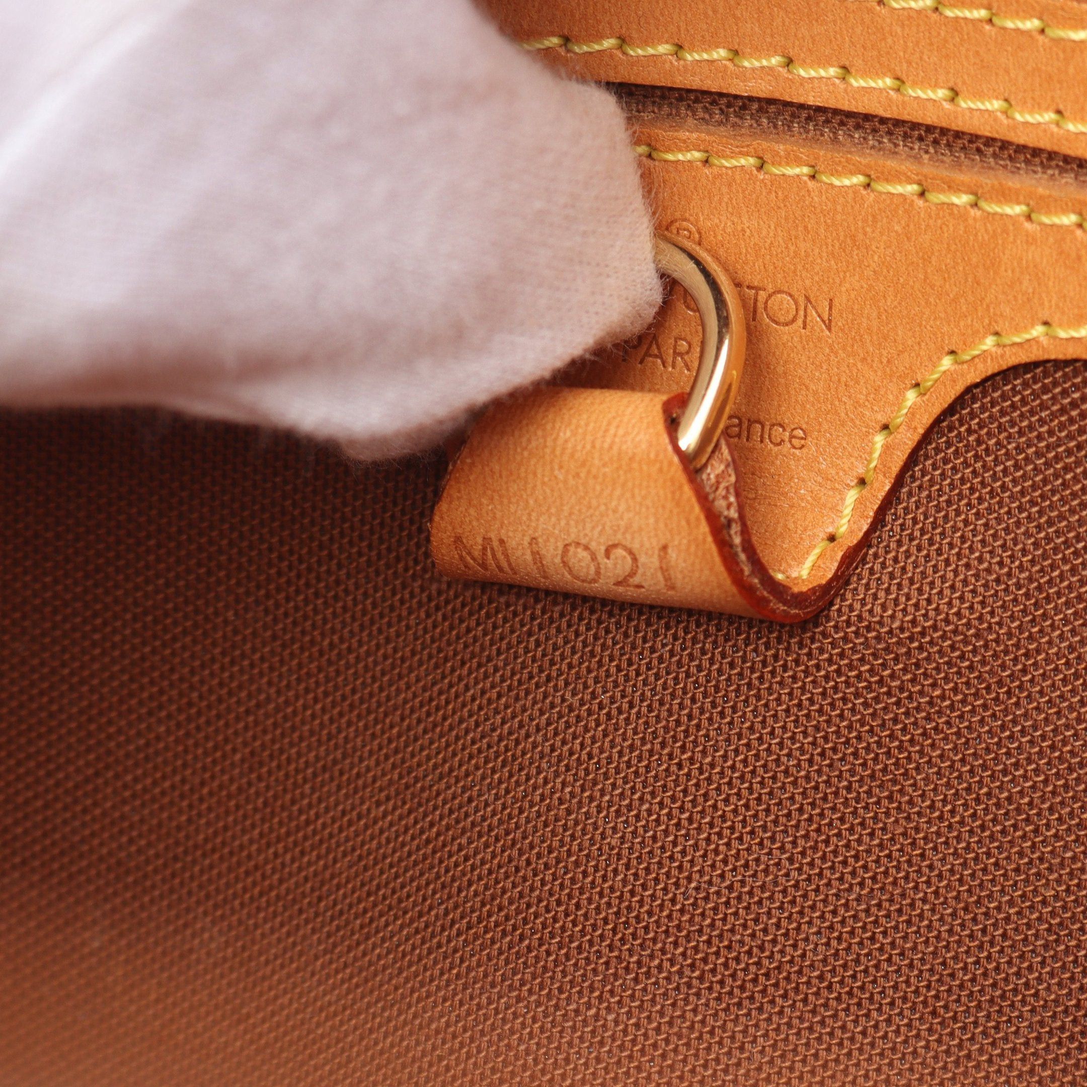 Louis Vuitton Louis Vuitton Ellipse Mm Monogram Handbag Leather Brown Size ONE SIZE - 5 Thumbnail