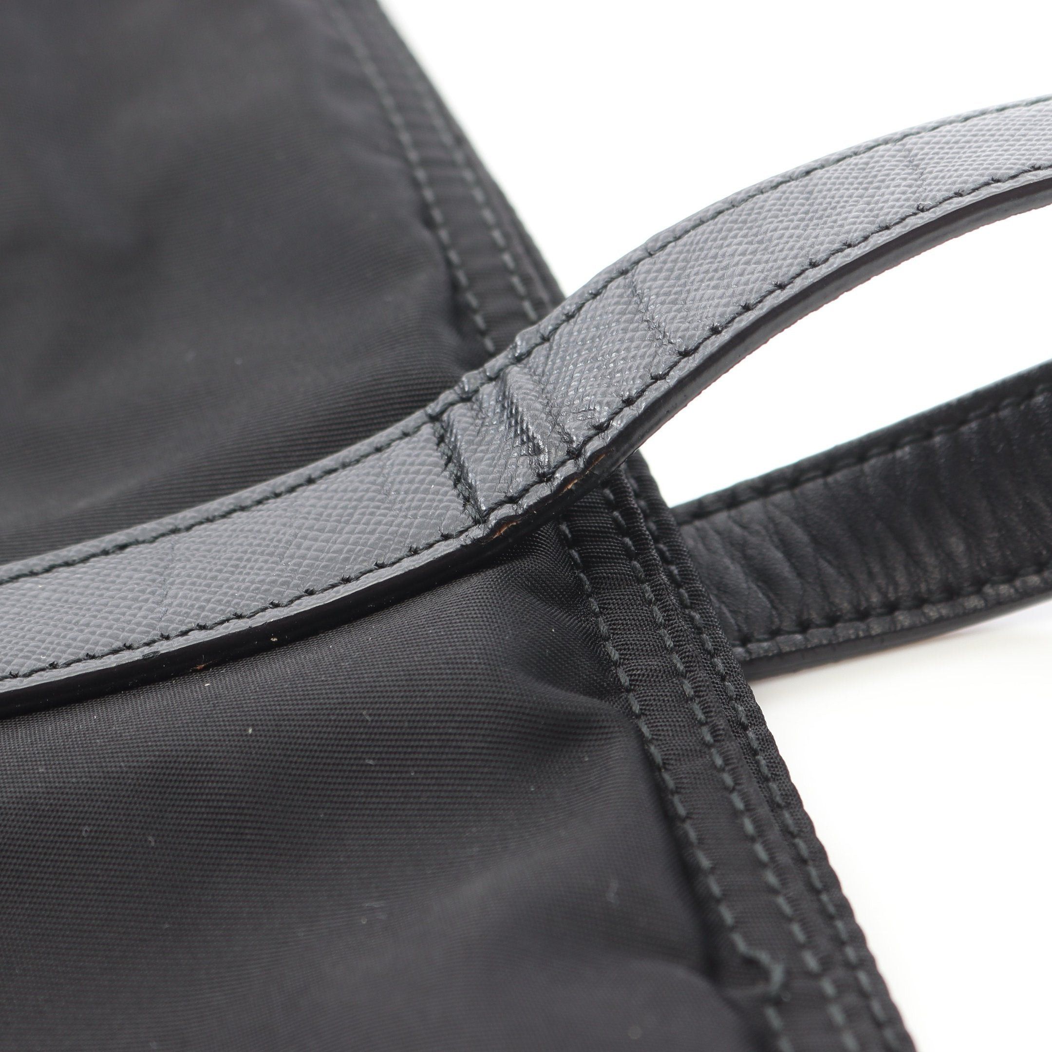 Prada Prada Vela Shoulder Bag Tote Nylon Saffiano Leather Black Size ONE SIZE - 10 Thumbnail